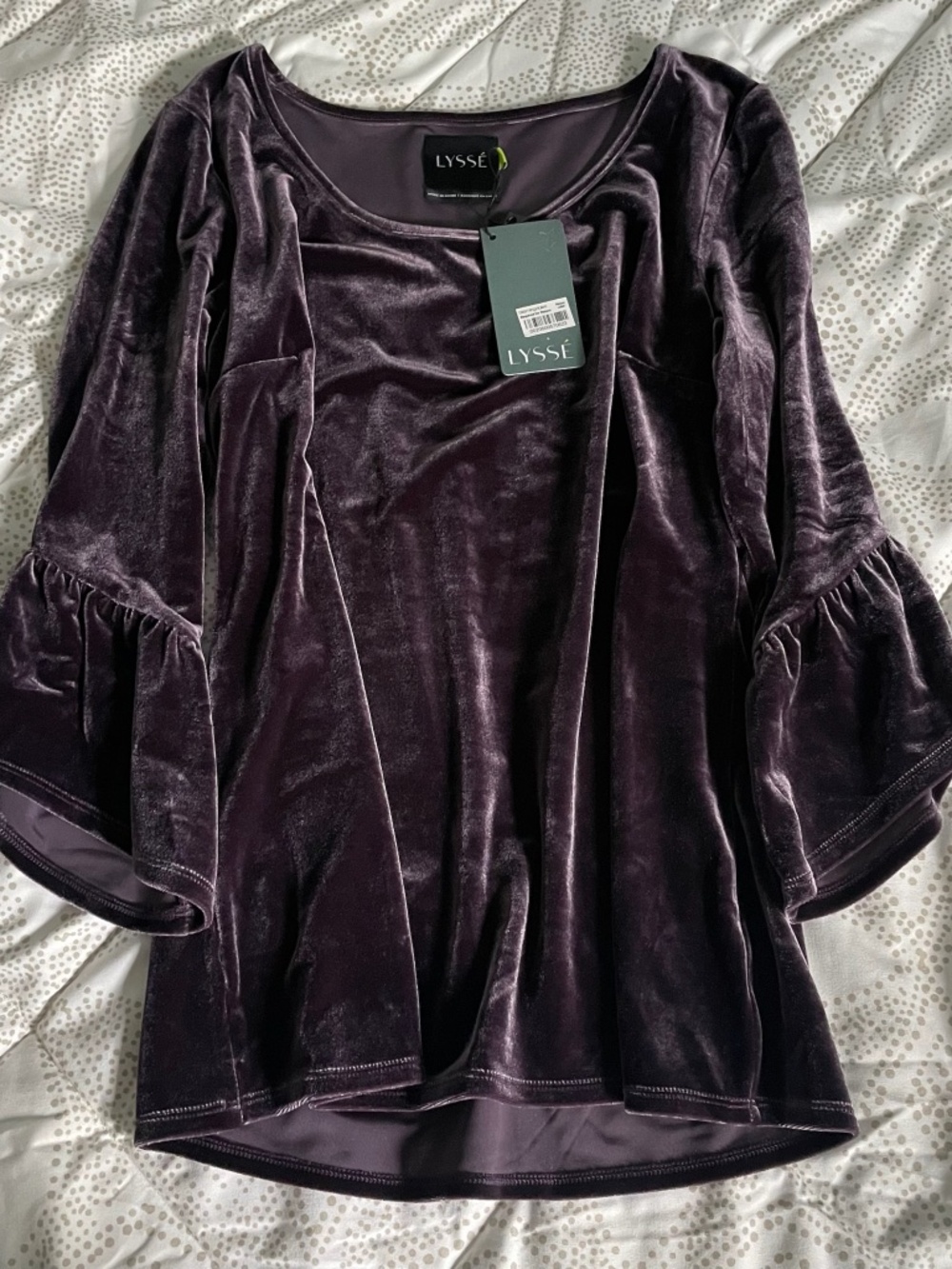 Lysse purple stretchy bell sleeve top Size S NWT